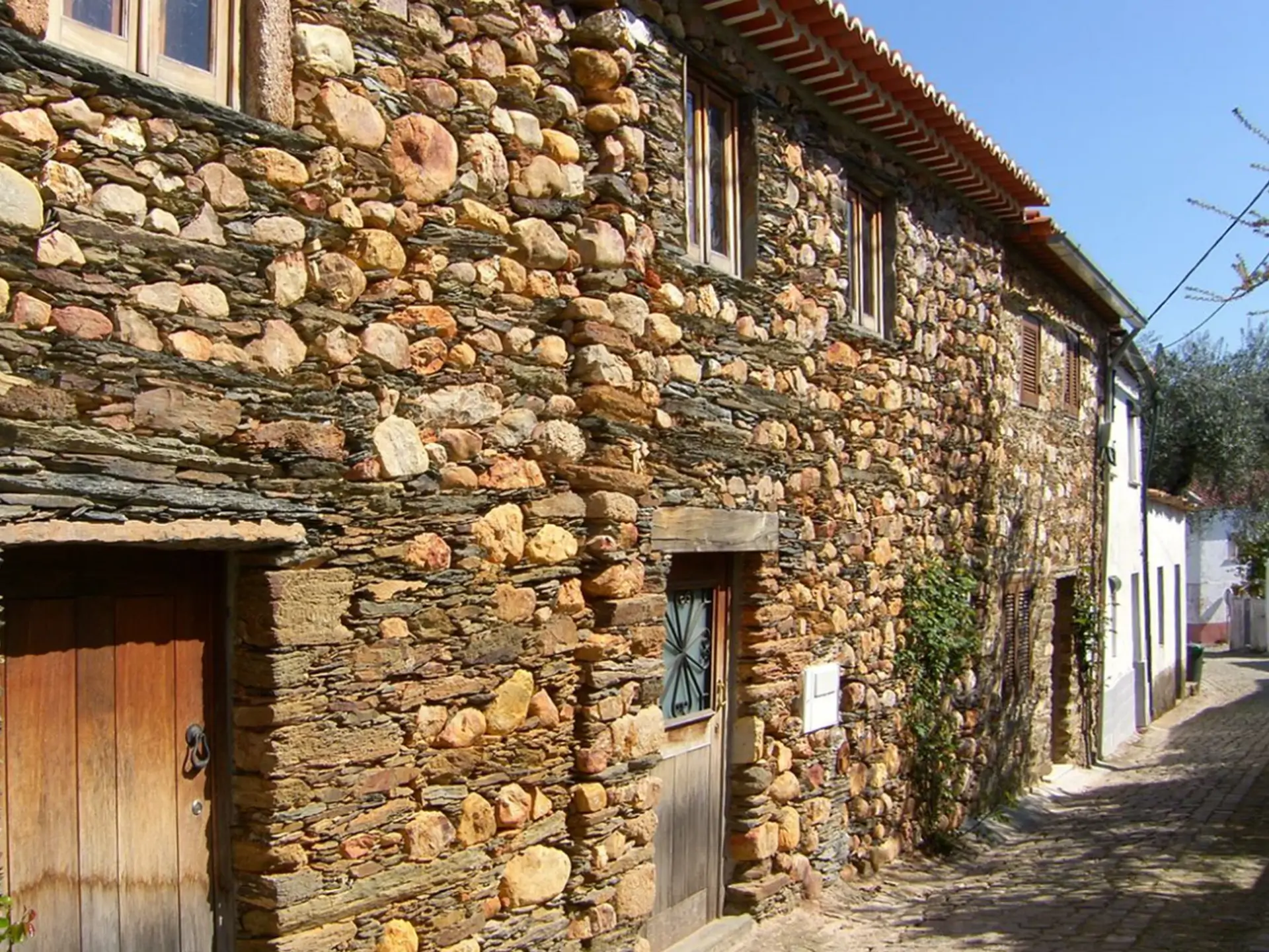 beira-interior-wine-villages-aldeias-xisto-sarzedas-gallery-3-photo-miguel-geraldes