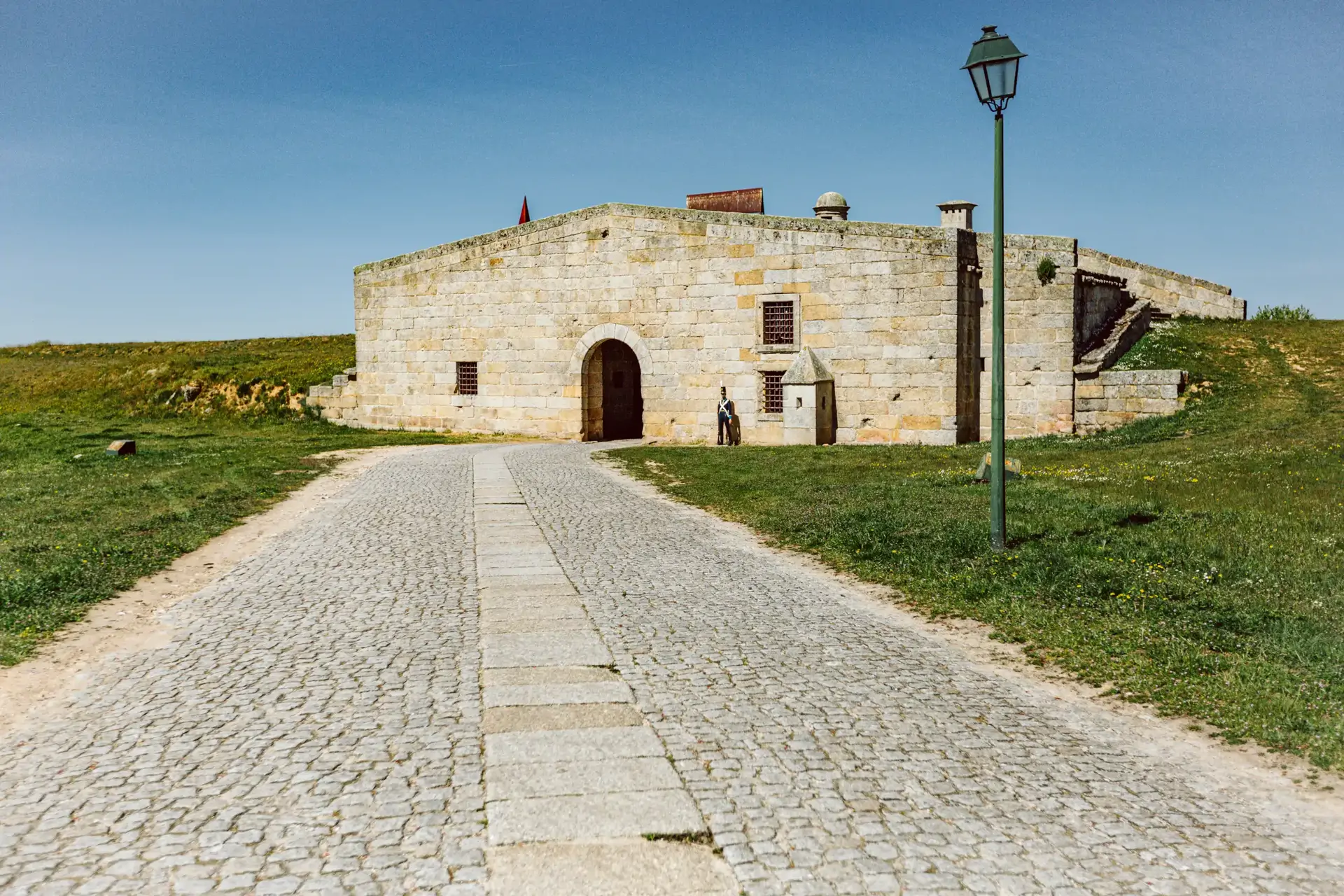 beira-interior-wine-villages-tcp-guarda-almeida-plate-studio-2