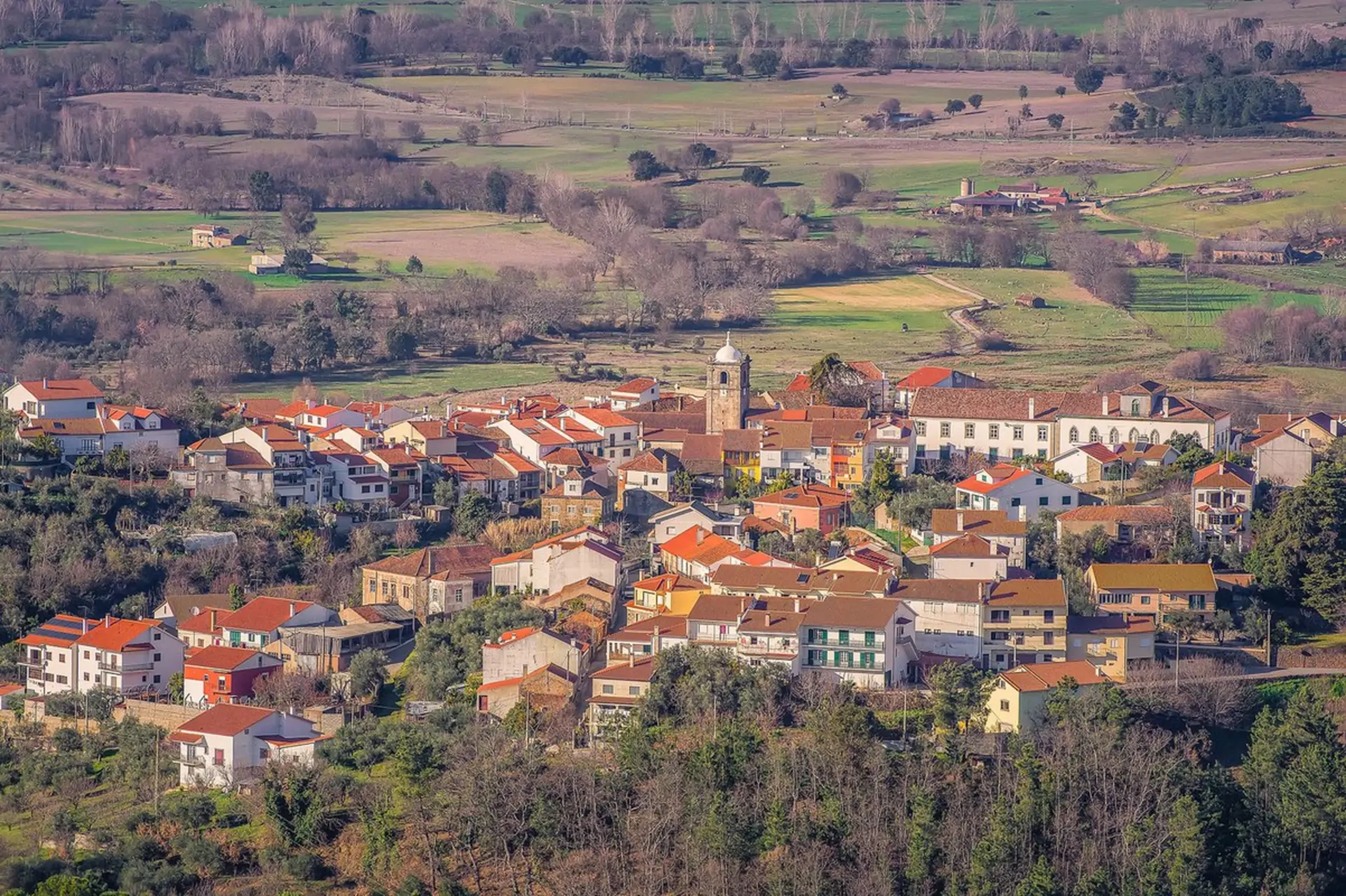 beira-interior-wine-villages-vista-sobre-alcaide-municipio-do-fundo